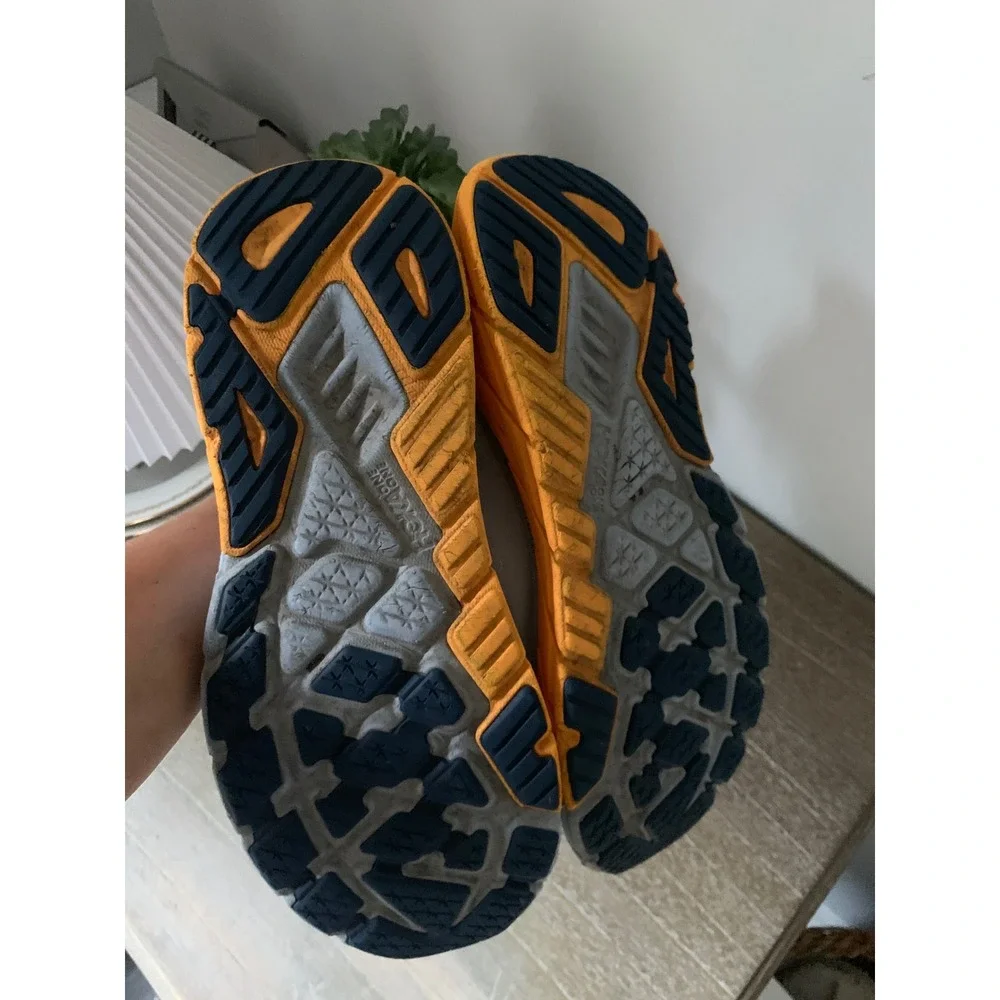 Hoka One One Arahi 6 Mens 11 Plein Air Blue Fog Orange Running Shoes 1123194